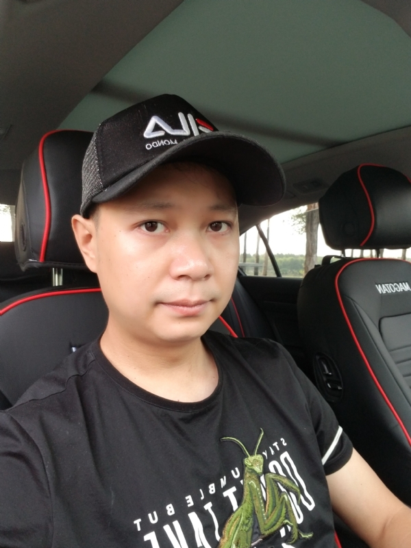 虎一的第一张照片--乌鲁木齐相亲服务中心