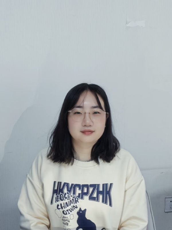雪舞的第一张照片--乌鲁木齐相亲服务中心