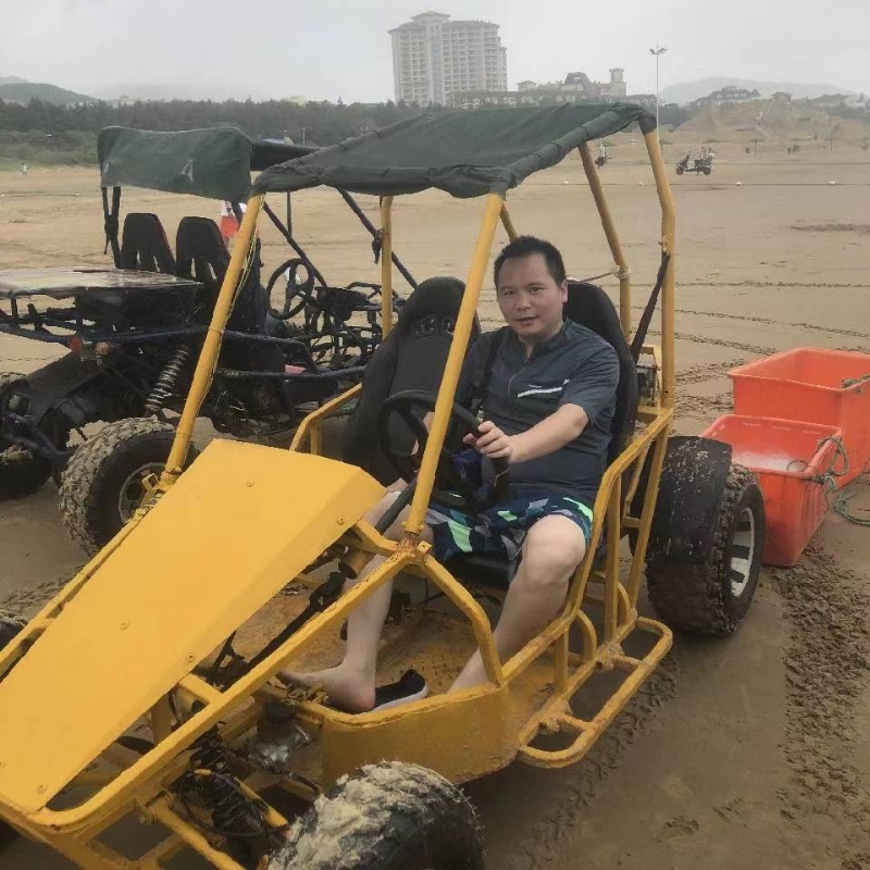 向前的第一张照片--乌鲁木齐相亲服务中心
