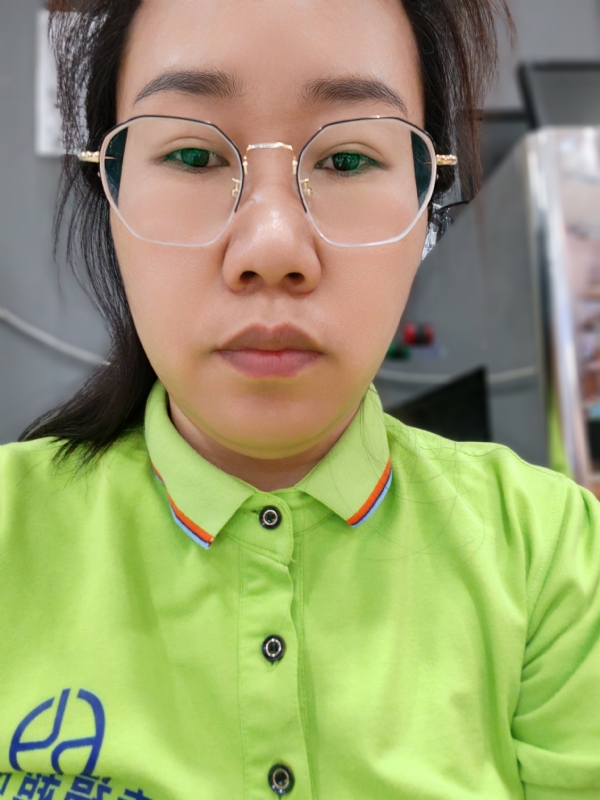 麻花小辫的第一张照片--乌鲁木齐相亲服务中心