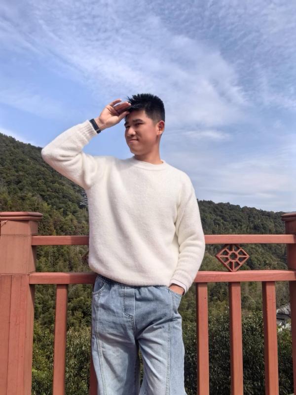 颜SEME的第一张照片--乌鲁木齐相亲服务中心