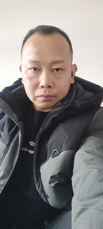 小范的第一张照片--乌鲁木齐相亲服务中心