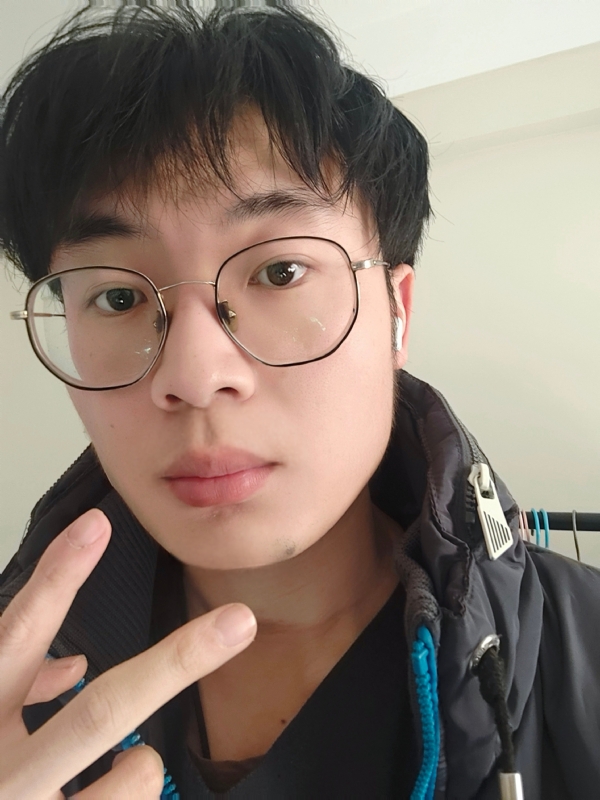 俊哒哒哒的第一张照片--乌鲁木齐相亲服务中心
