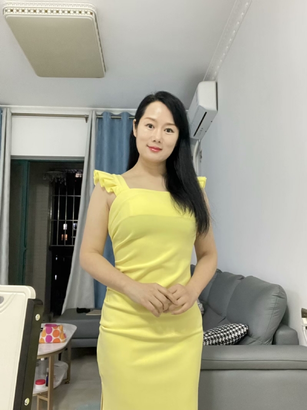 Hui的第二张照片--乌鲁木齐相亲服务中心