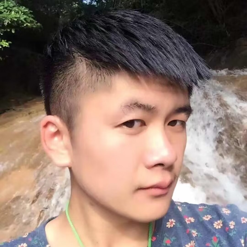 微笑的第一张照片--乌鲁木齐相亲服务中心