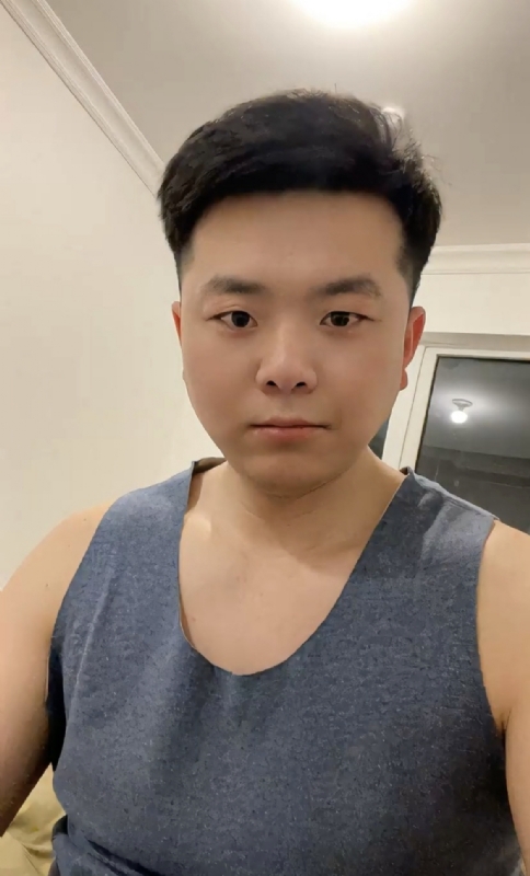 小爷们的第一张照片--乌鲁木齐相亲服务中心