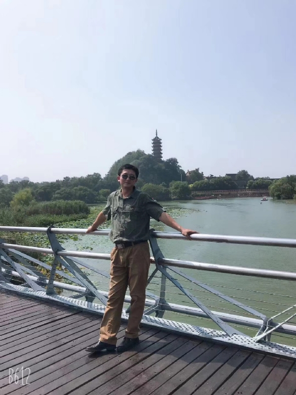 如风的第一张照片--乌鲁木齐相亲服务中心