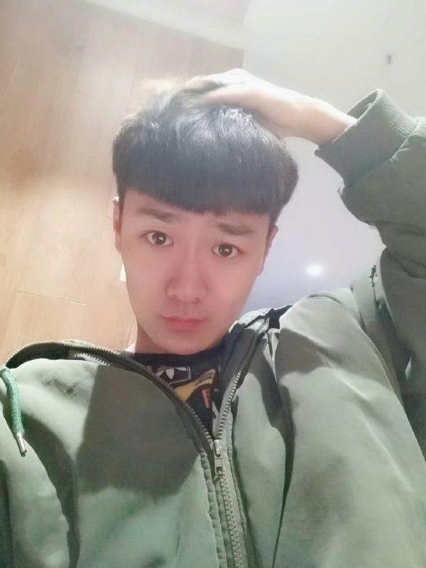 Boom的第一张照片--乌鲁木齐相亲服务中心