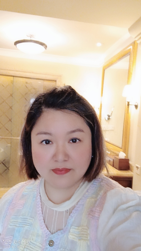 衎静玲瓏的第二张照片--乌鲁木齐相亲服务中心