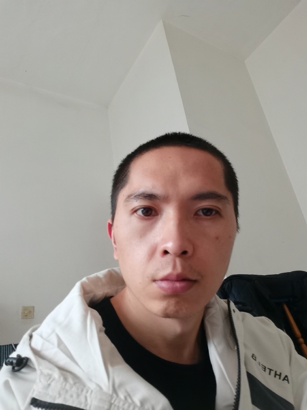 至诚的第一张照片--乌鲁木齐相亲服务中心