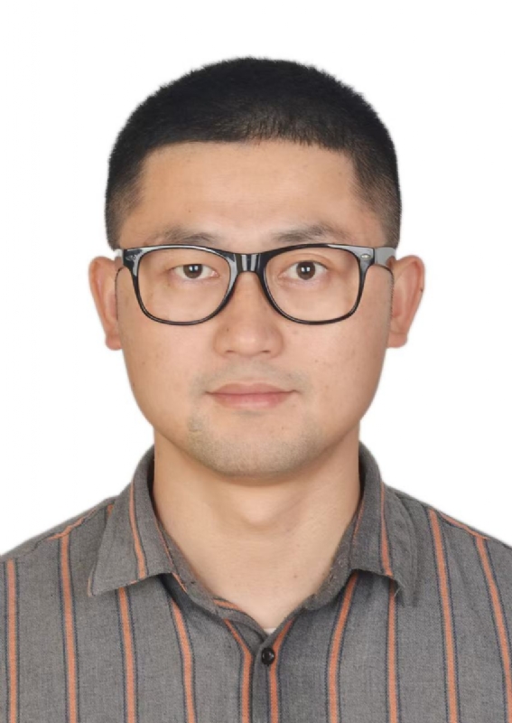 东方的第一张照片--乌鲁木齐相亲服务中心