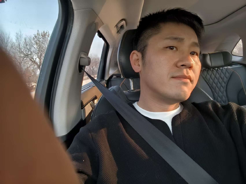 超哥的第二张照片--乌鲁木齐相亲服务中心
