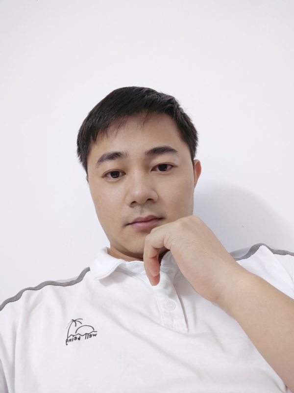 啊良的第二张照片--乌鲁木齐相亲服务中心
