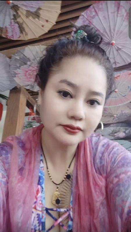 shi的第一张照片--乌鲁木齐相亲服务中心