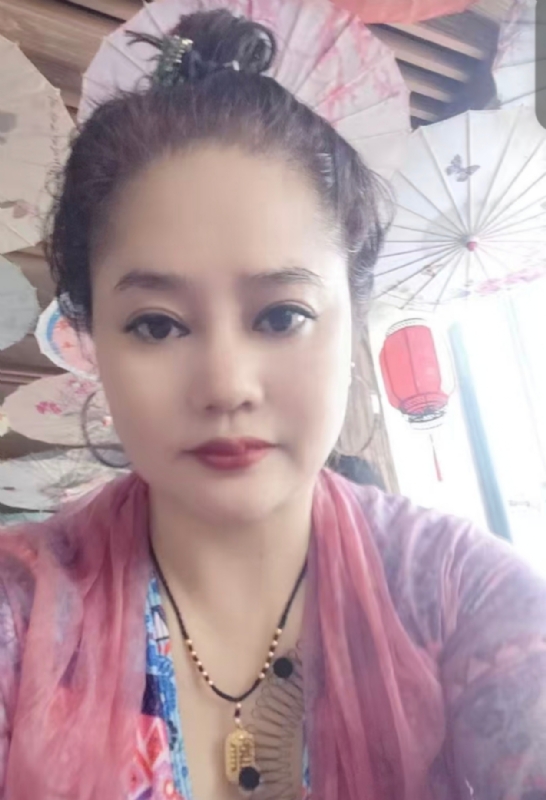 shi的第三张照片--乌鲁木齐相亲服务中心