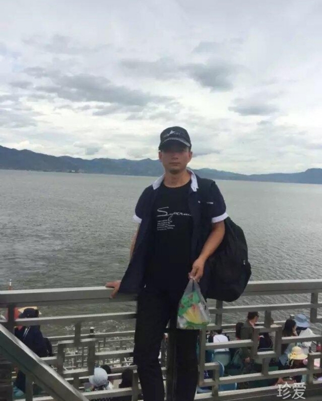 燕雯泽的第一张照片--乌鲁木齐相亲服务中心