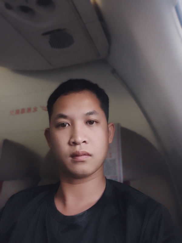梦里的人的第二张照片--乌鲁木齐相亲服务中心