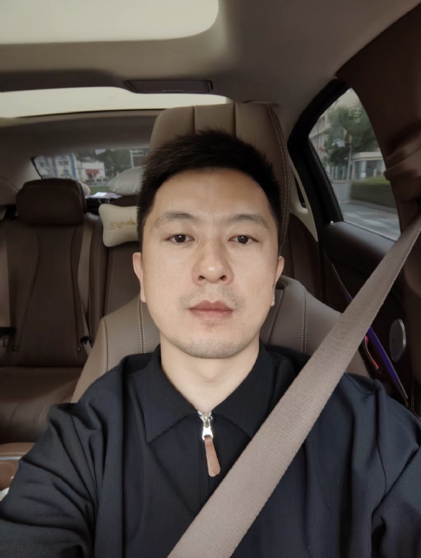 Jason的第一张照片--乌鲁木齐相亲服务中心