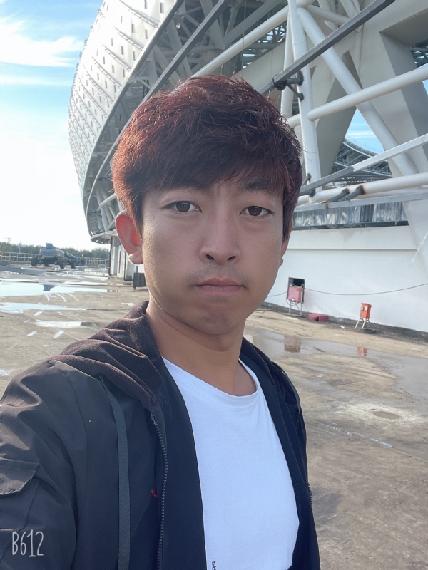 绅士大男孩的第一张照片--乌鲁木齐相亲服务中心