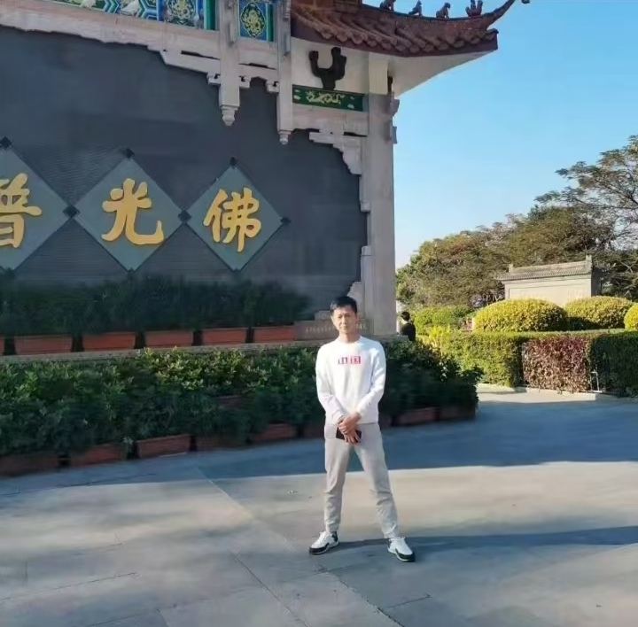 星艺的第一张照片--乌鲁木齐相亲服务中心