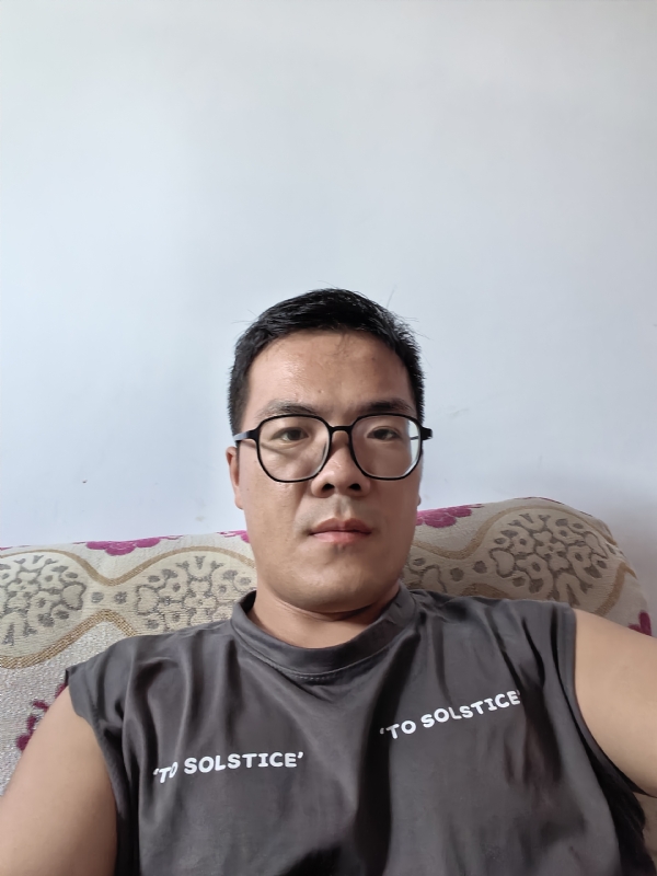 卫TF的第三张照片--乌鲁木齐相亲服务中心