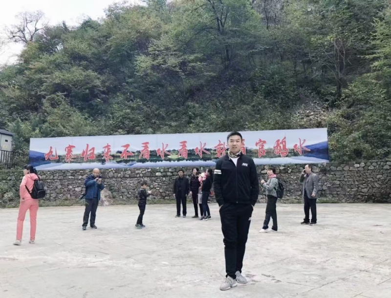 牵手的第一张照片--乌鲁木齐相亲服务中心