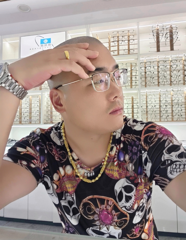 一生诺言的第一张照片--乌鲁木齐相亲服务中心