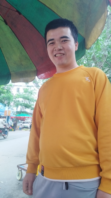海中寻花柳的第一张照片--乌鲁木齐相亲服务中心