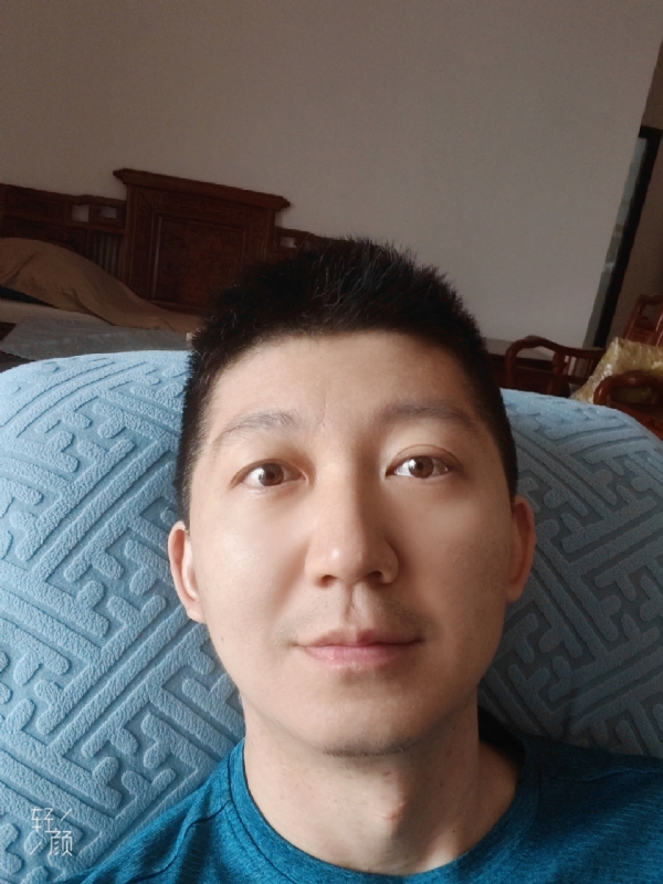 大千的第一张照片--乌鲁木齐相亲服务中心