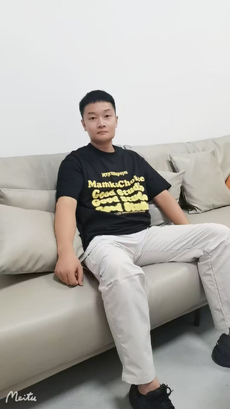 东东的第一张照片--乌鲁木齐相亲服务中心
