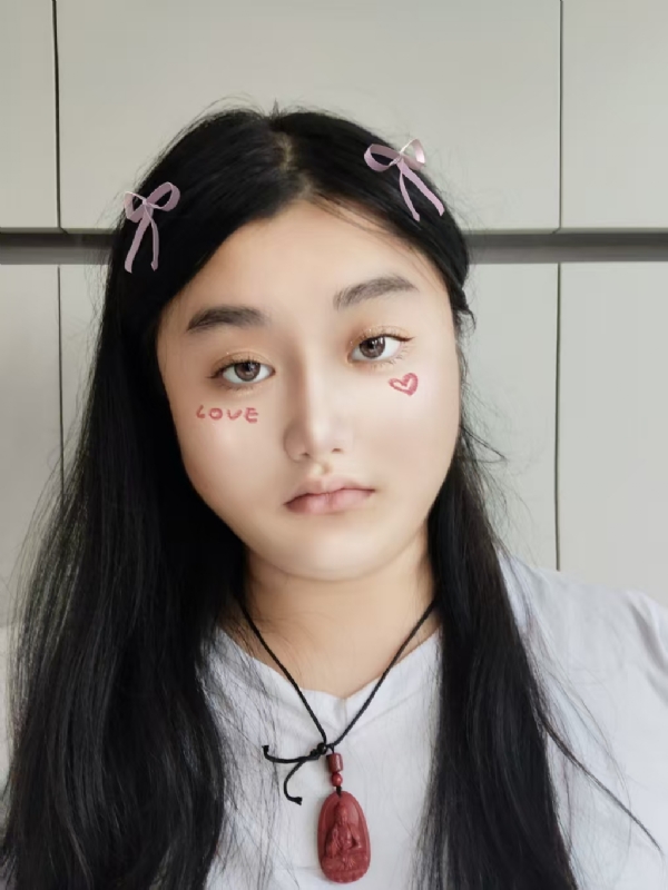嘉嘉的第一张照片--乌鲁木齐相亲服务中心