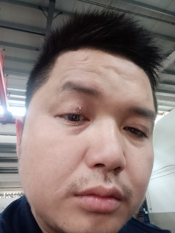 彬彬的第一张照片--乌鲁木齐相亲服务中心