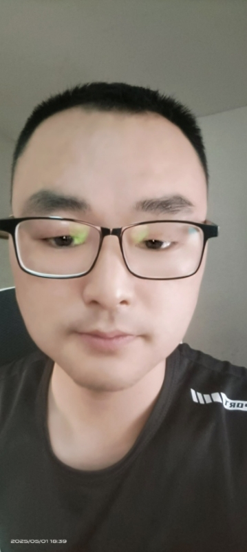 潮湿的心的第二张照片--乌鲁木齐相亲服务中心
