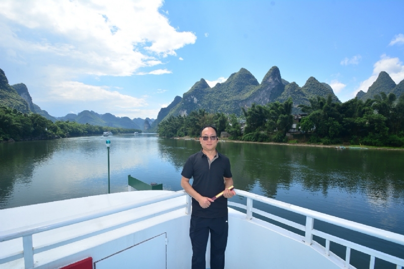 沙漠海的第一张照片--乌鲁木齐相亲服务中心