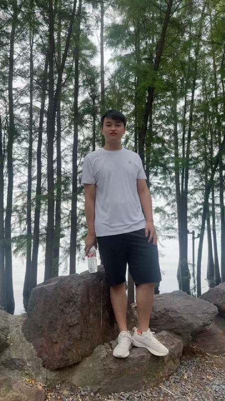 嗯嗯的第一张照片--乌鲁木齐相亲服务中心