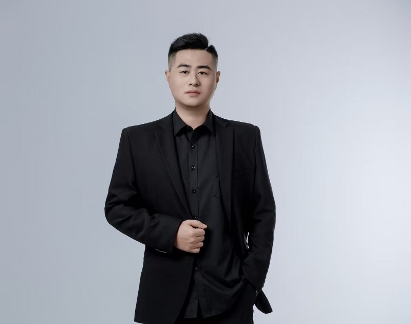 荣泽的第一张照片--乌鲁木齐相亲服务中心