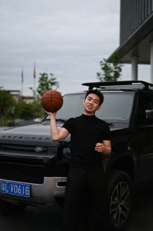 永远开心的第一张照片--乌鲁木齐相亲服务中心