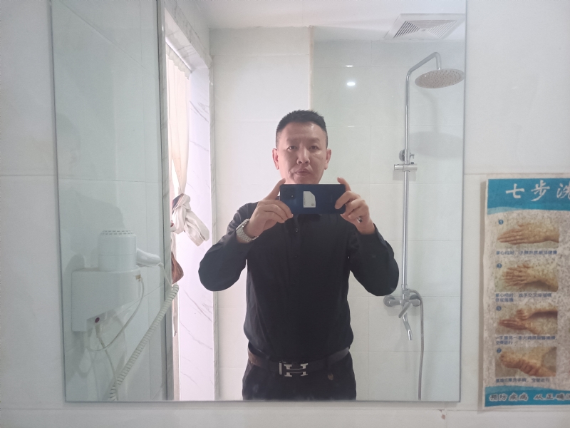 小小辰的第一张照片--乌鲁木齐相亲服务中心