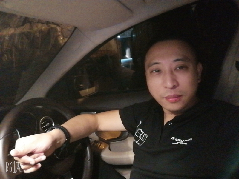 keystop的第二张照片--乌鲁木齐相亲服务中心