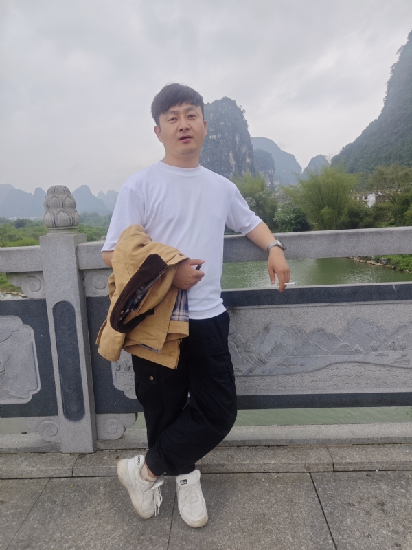 天选之人的第二张照片--乌鲁木齐相亲服务中心