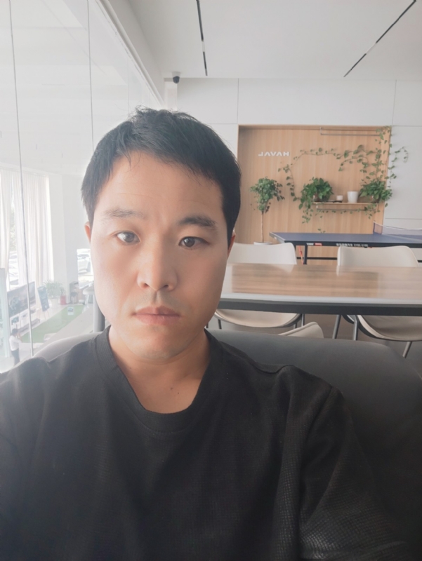 吊挂看风景的第一张照片--乌鲁木齐相亲服务中心