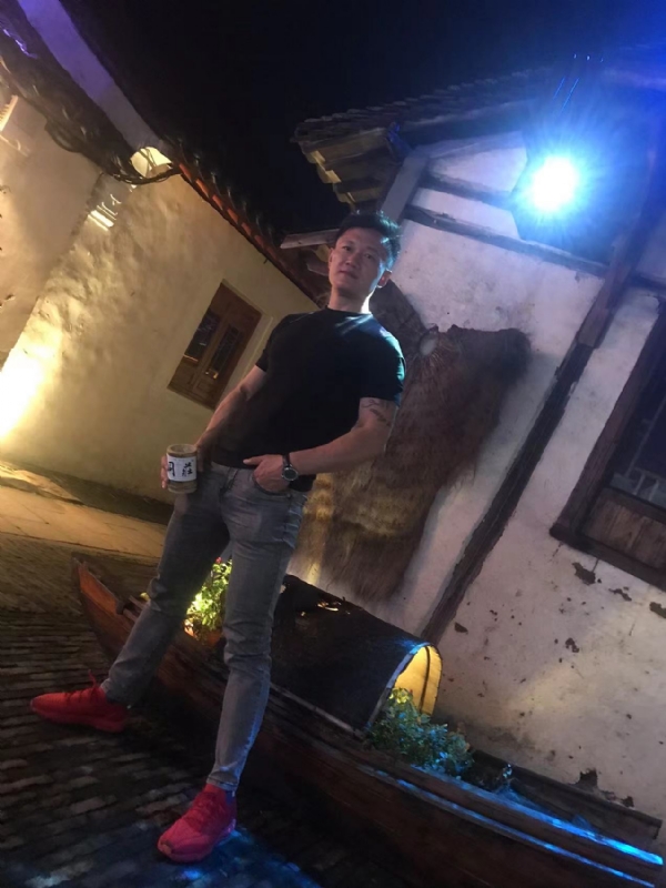 盐城相亲的第一张照片--乌鲁木齐相亲服务中心