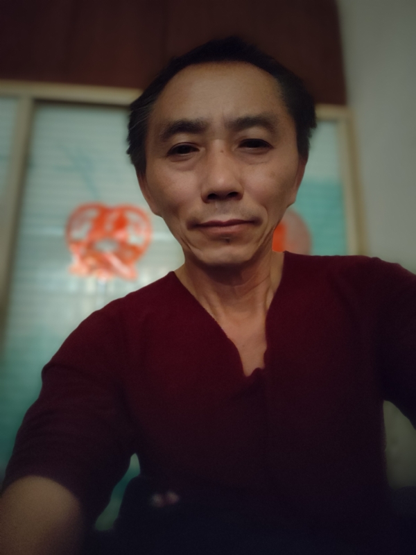 有你不辜单的第一张照片--乌鲁木齐相亲服务中心