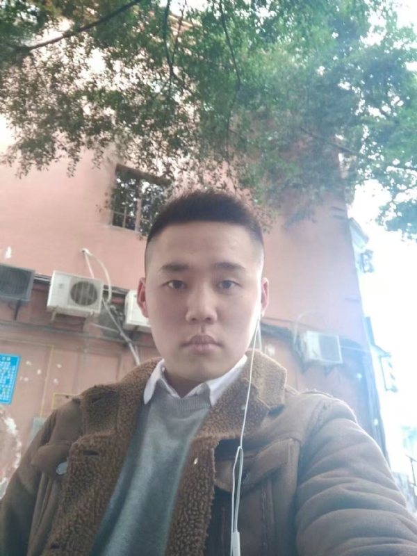 想了很久的男人的第一张照片--乌鲁木齐相亲服务中心