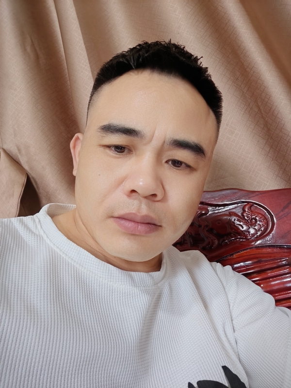 下一站的我的第一张照片--乌鲁木齐相亲服务中心