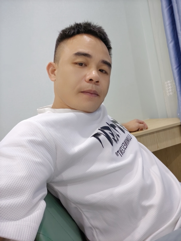 下一站的我的第二张照片--乌鲁木齐相亲服务中心