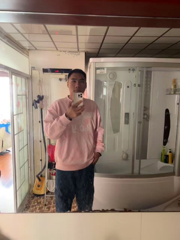 Liz的第一张照片--乌鲁木齐相亲服务中心