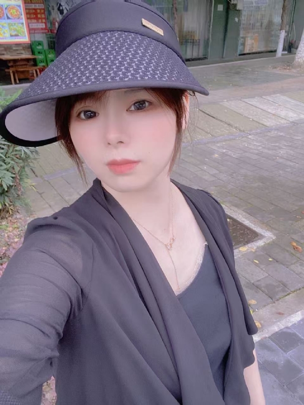 敏宝的第三张照片--乌鲁木齐相亲服务中心