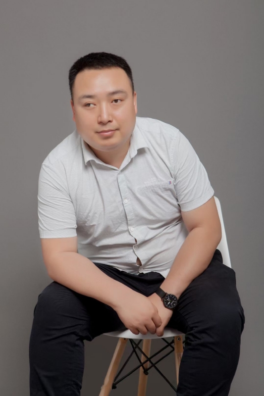 带着梦想去旅行的第一张照片--乌鲁木齐相亲服务中心