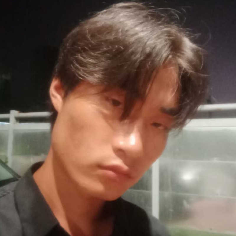 谨言慎行的第一张照片--乌鲁木齐相亲服务中心